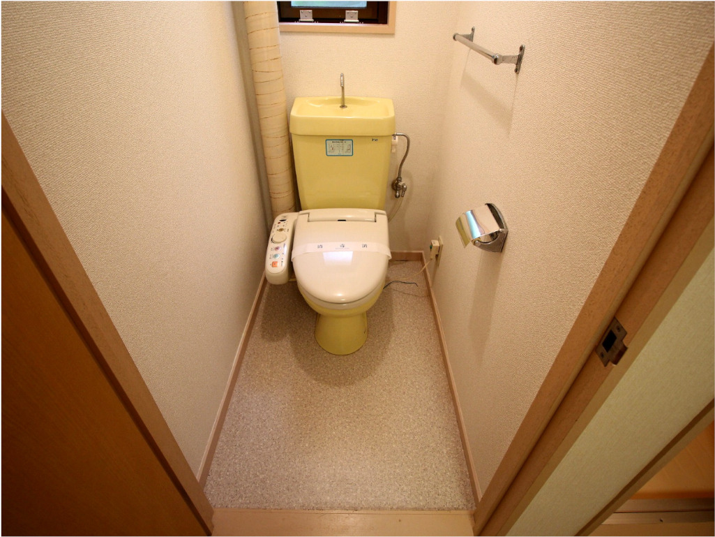 コーポ岩谷106号室 トイレ