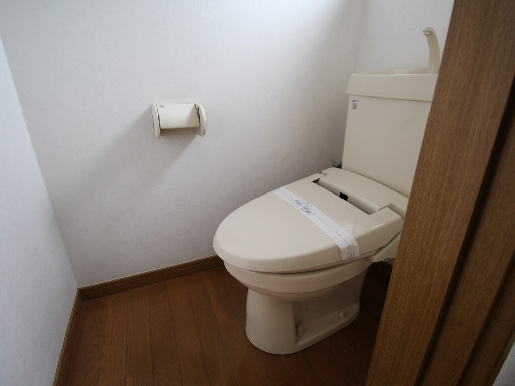 サンハイツ上杉205